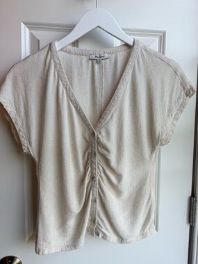 Madewell Cream Button-Front Ruched V-Neck Top